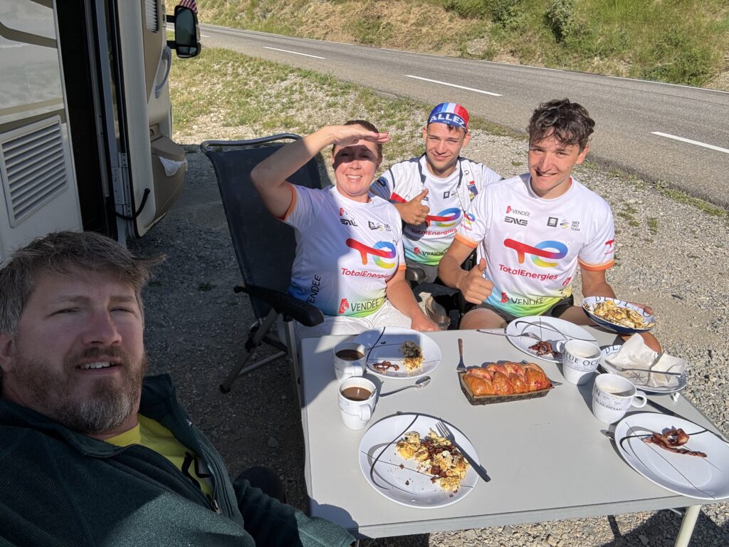 Watching the Tour de France and meeting Steve Porino img 8641